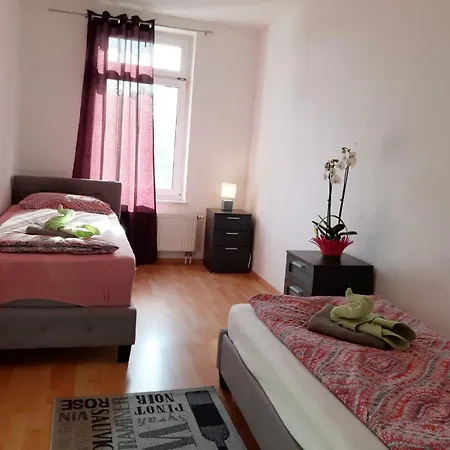 Business And Tourism Bmw Messe With Balcony *